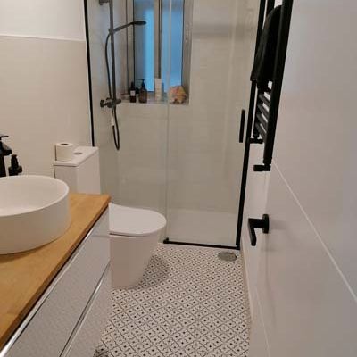 Ejemplo de cuarto de baño finalizado